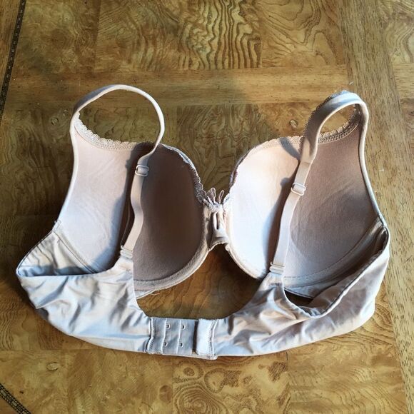 NUDE BODY by Victoria Secret Push Up! - Picture 5 of 6